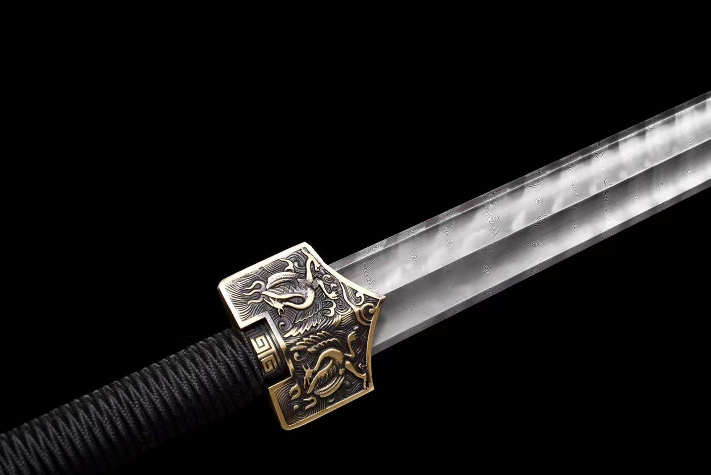 Tile-patterned Celestial Beast Han Sword