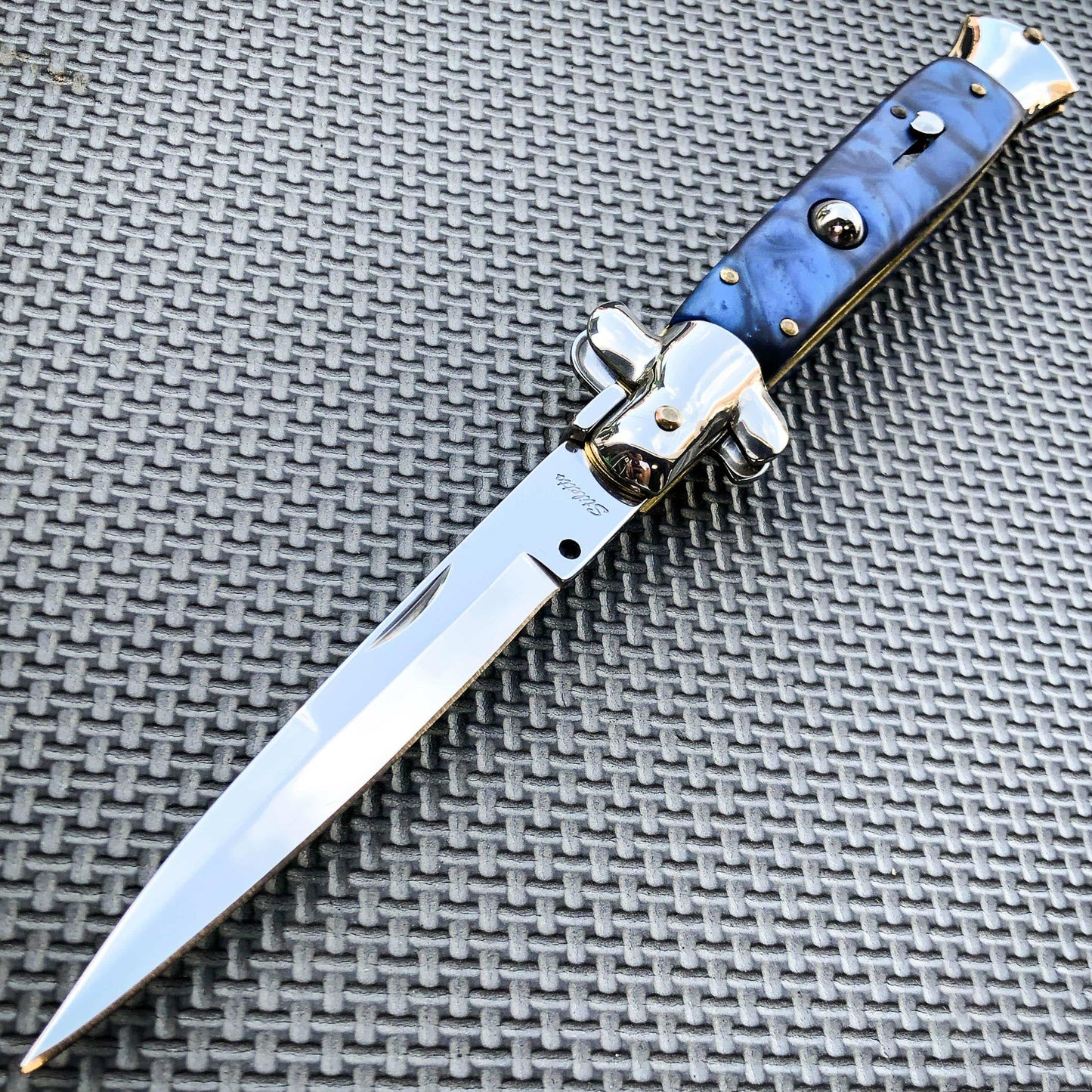 ltalian Stiletto Pocket Knife