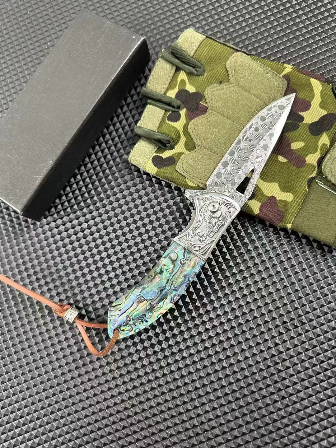 Tempest Damascus Blade