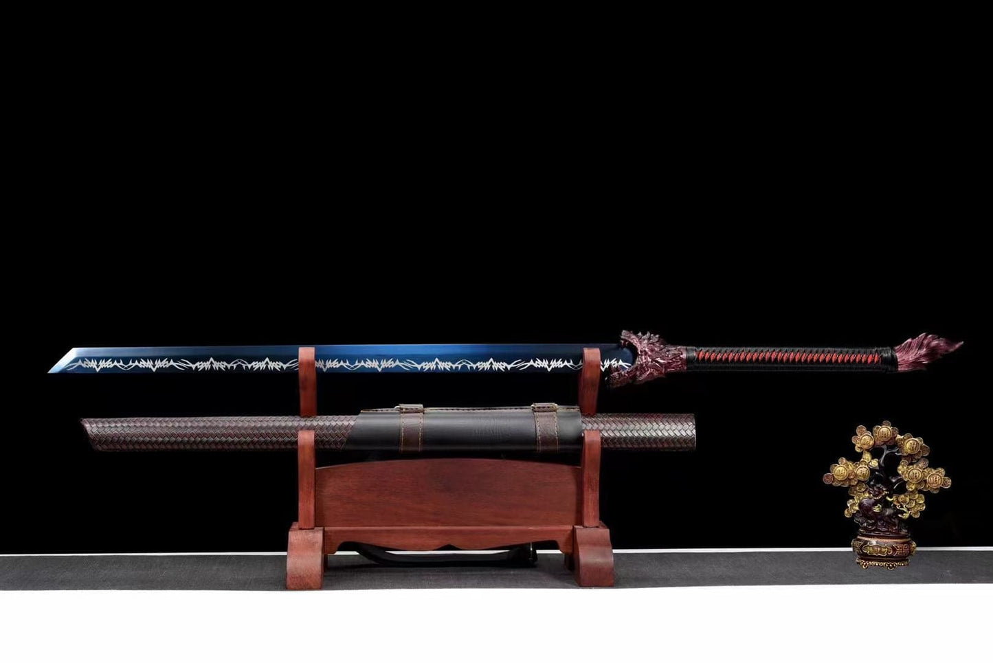 Handmade Devour the Moon Manganese Steel Chinese Sword With Blue Blade