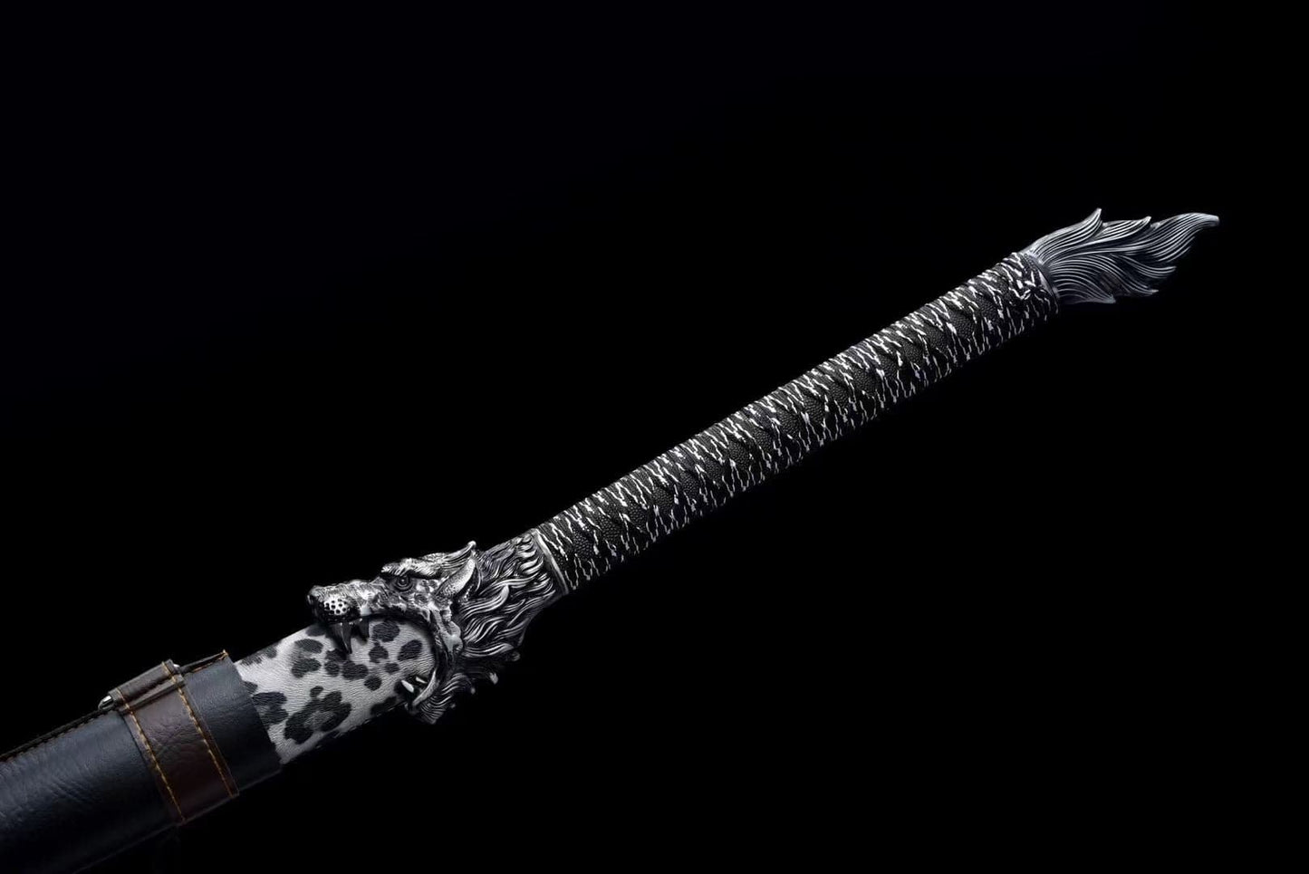 Handmade Wolf Road Manganese Steel Chinese Sword Exclusive Flame Fireworks